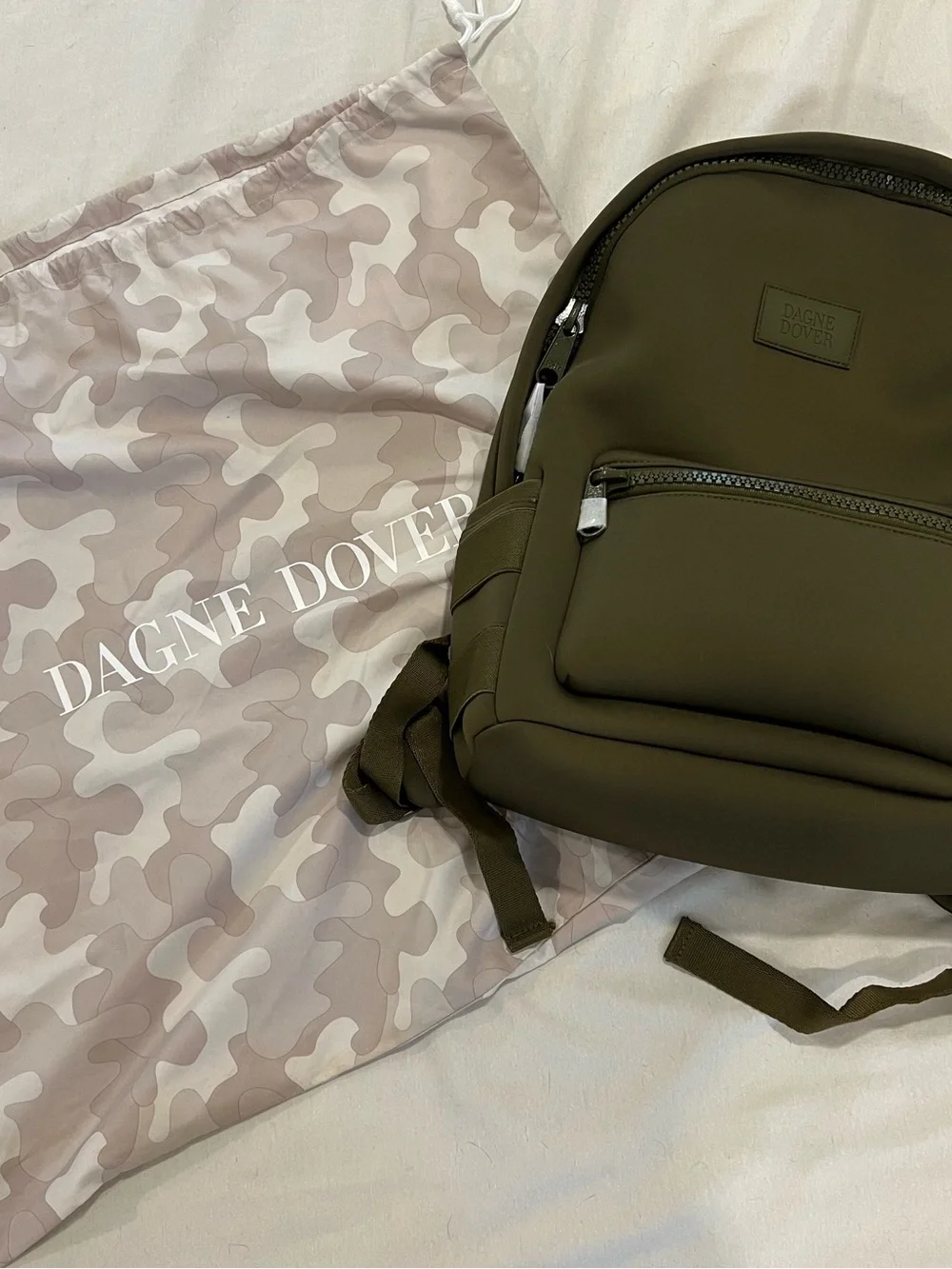 Dagne Dover Dakota Medium Backpack in Dark Moss - Picture 4 of 9